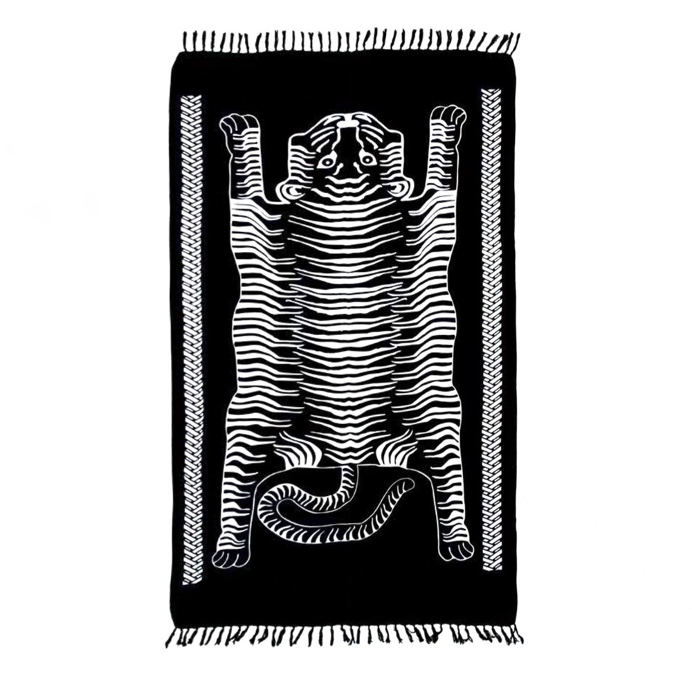 THE ESOTERIC WORLD Oversized Tiger Scarf